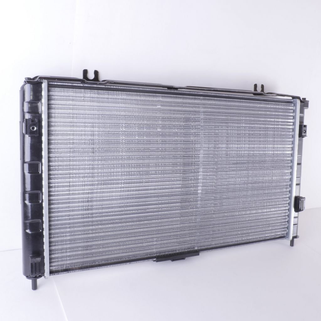 Радиатор охлаждения LADA Priora (для а/м с кондиционером Panasonic)