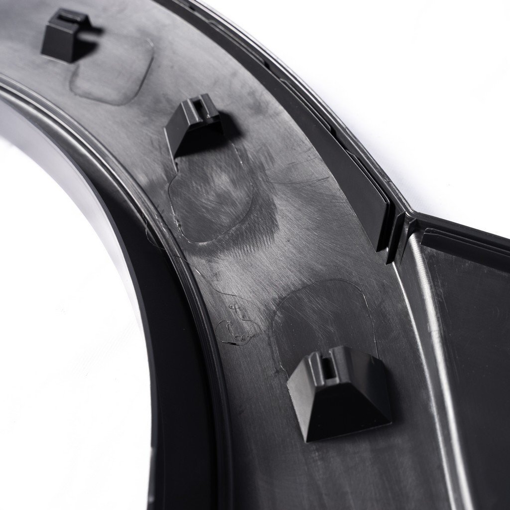 Молдинги наружные задних дверей Chevrolet NIVA (с 2009 г.в.) в сборе, комплект ОАО "Пластик"