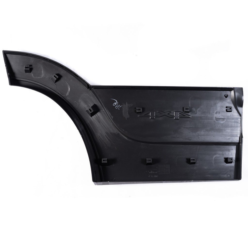 Молдинги наружные задних дверей Chevrolet NIVA (с 2009 г.в.) в сборе, комплект ОАО "Пластик"