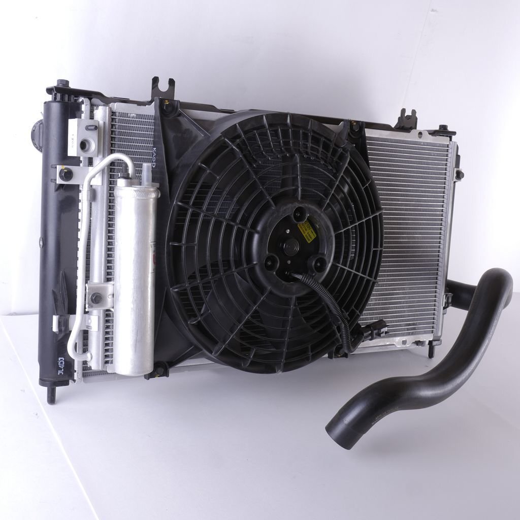 Радиатор охлаждения LADA Kalina II и Granta (для а/м с кондиционером и АКПП)