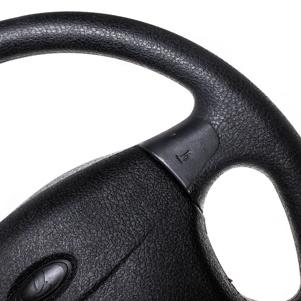 Рулевое колесо LADA Priora с муляжом подушки безопасности | ЗАО "Пластик" г. Челябинск