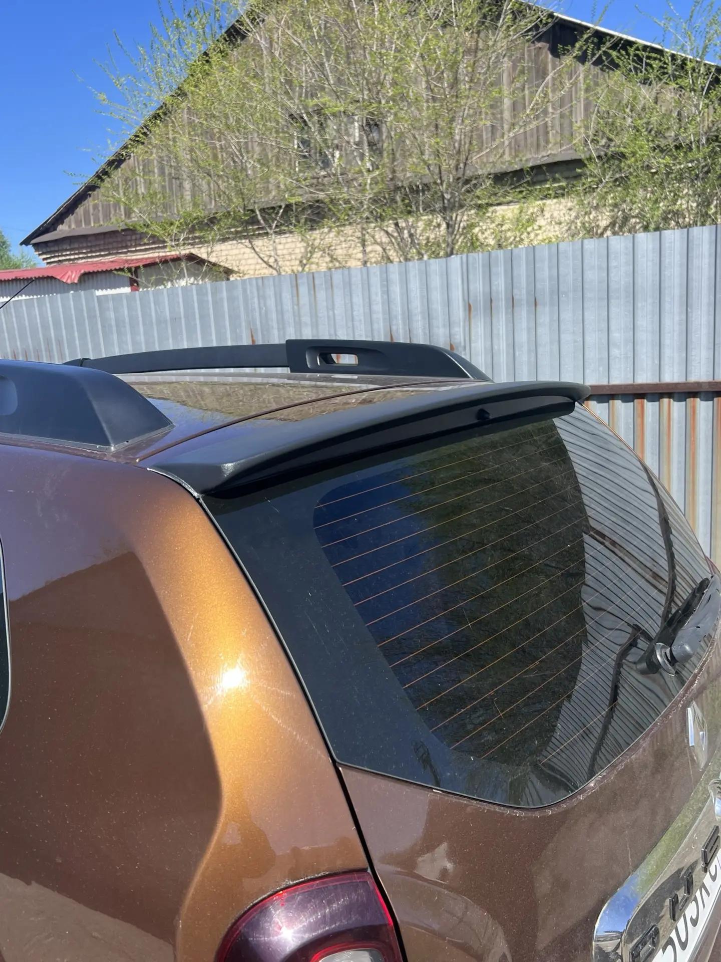 Спойлер двери задка Renault Duster I (шагрень) ООО "Автостайл"