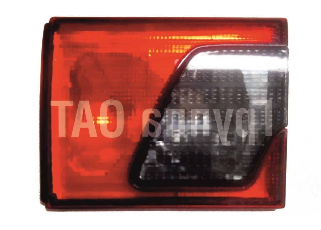 Фонарь задний ВАЗ-2110 и -2112 внутренний, правый (серый цвет) | АО "ТД ОАТ"