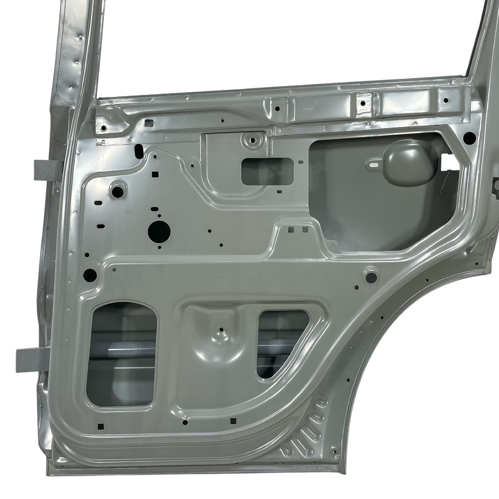 Дверь задняя Chevrolet NIVA (с 2009 г.в.) и LADA Niva Travel правая с петлями (катафорез)