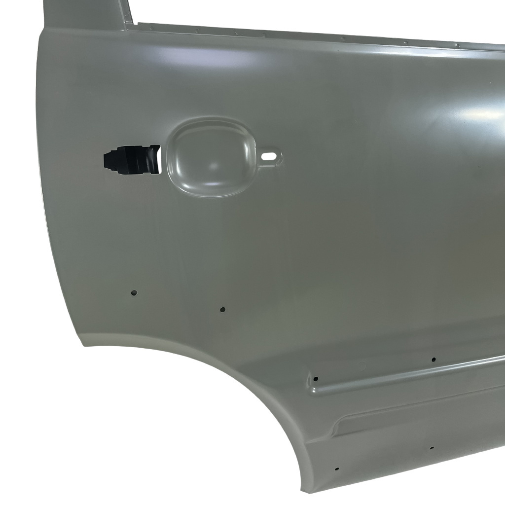 Дверь задняя Chevrolet NIVA (с 2009 г.в.) и LADA Niva Travel правая с петлями (катафорез)