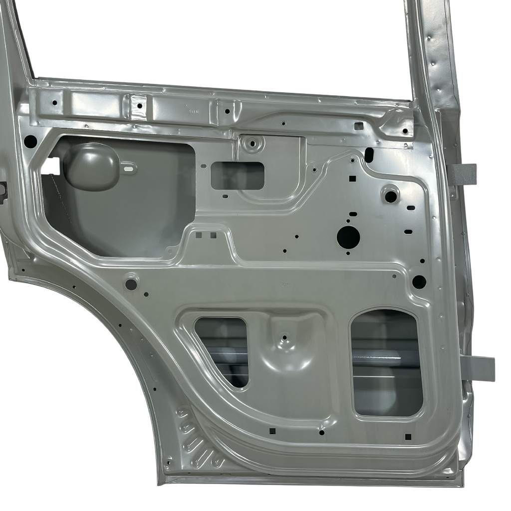 Дверь задняя Chevrolet NIVA (с 2009 г.в.) и LADA Niva Travel левая с петлями (катафорез)