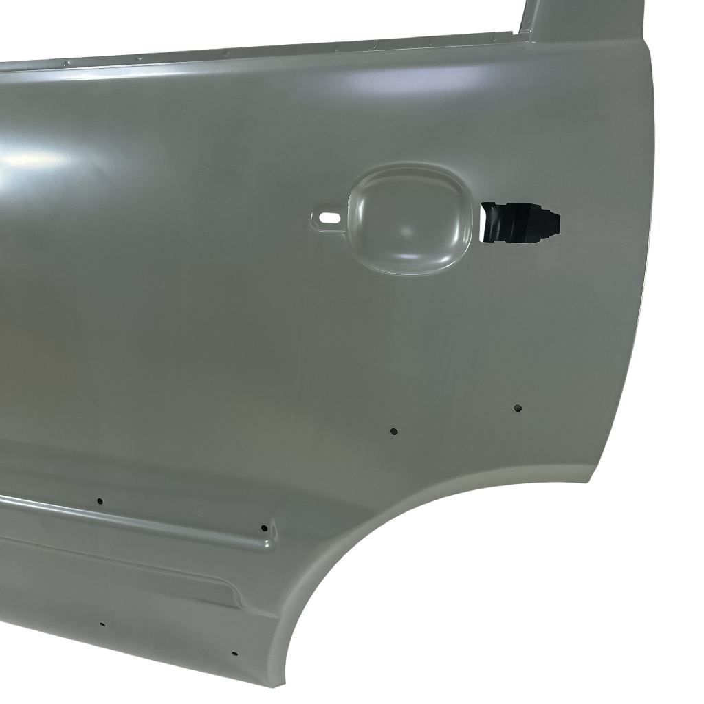 Дверь задняя Chevrolet NIVA (с 2009 г.в.) и LADA Niva Travel левая с петлями (катафорез)