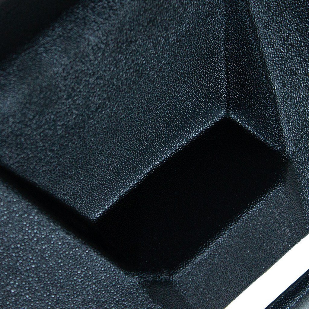Накладки на панель и крышку вещевого ящика ВАЗ-21214 "Нива", комплект ООО "Автостайл"