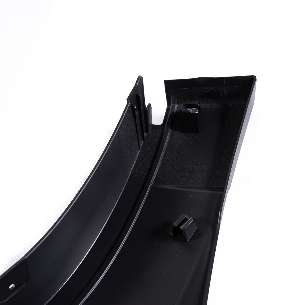 Молдинги передних крыльев Chevrolet NIVA (с 2009 г.в.), комплект в сборе ОАО "Пластик"