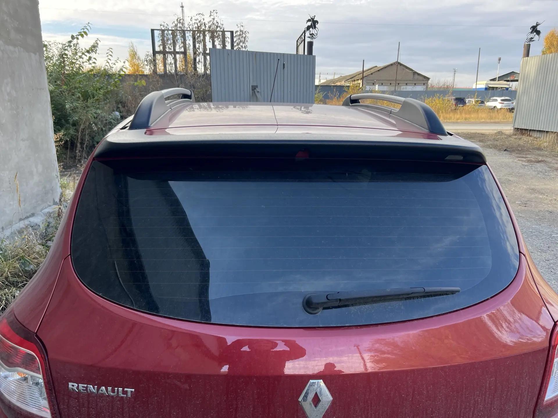 Спойлер двери задка Renault Sandero Stepway II ООО "Автостайл"